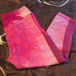 ZYIA Tie-Dye Pink Capri Leggings